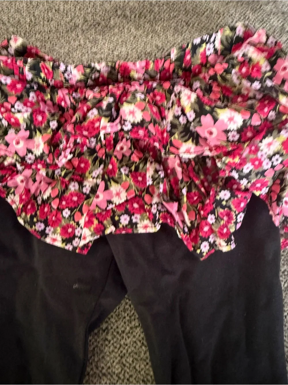 GAP Black Leggings with Pink Floral Ruffle Skirt
